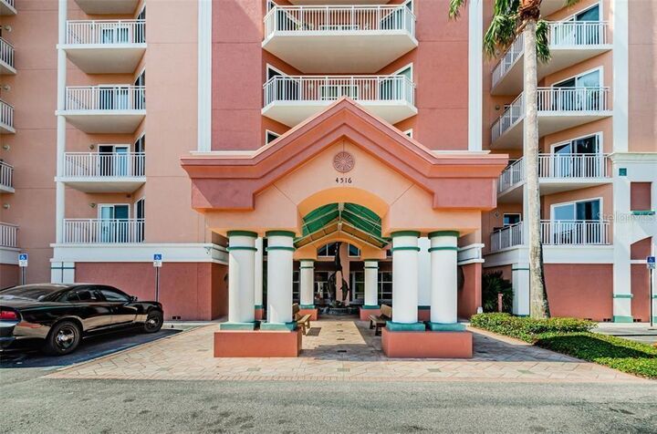 Property Photo:  4516 Seagull Drive 204  FL 34652 