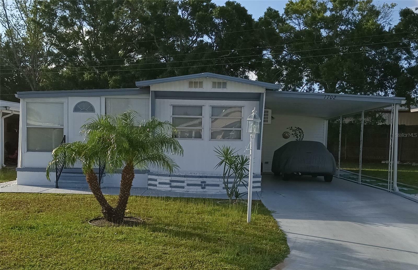 Property Photo:  1702 Olympia Fields Street  FL 34234 