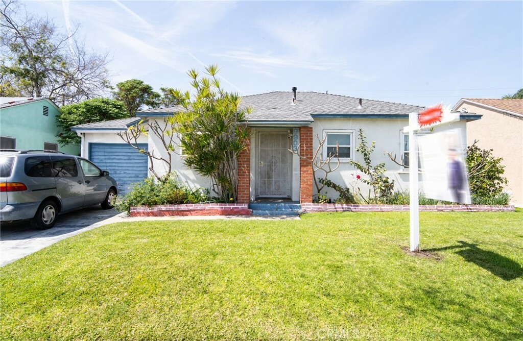 Property Photo:  8903 True Avenue  CA 90660 