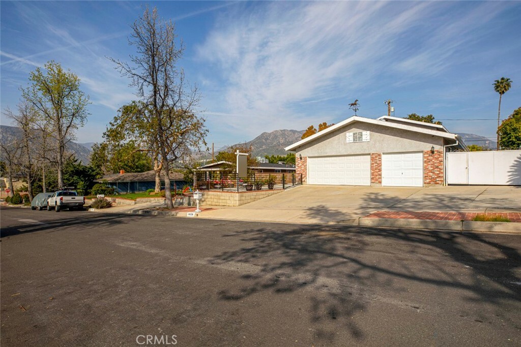 Property Photo: 10136 Langmuir Avenue CA 91040