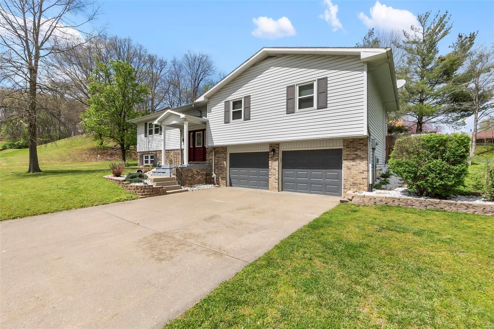 Property Photo:  3918 Carolewood Drive  MO 63701 