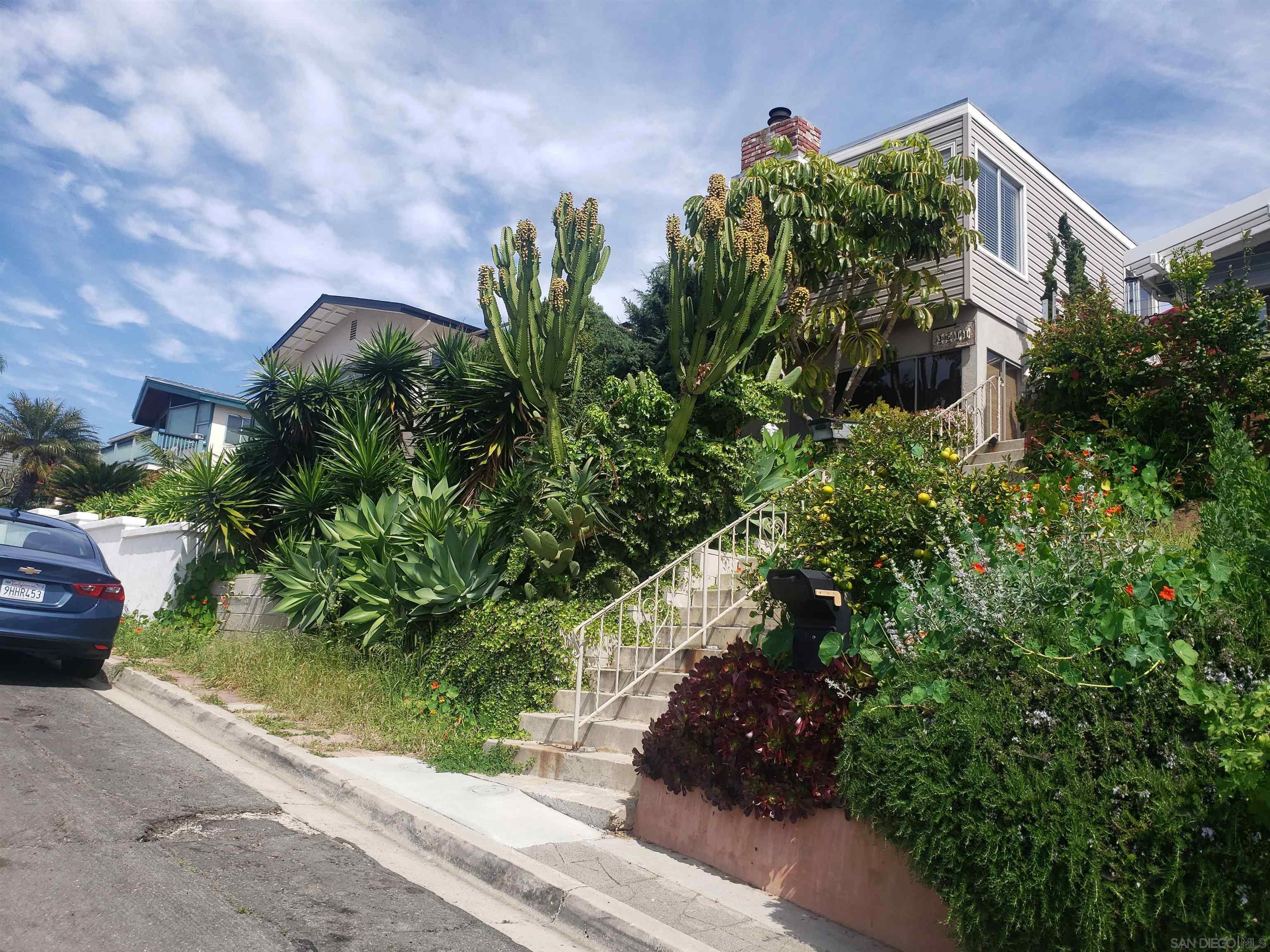 Property Photo: 3611 Moultrie Avenue CA 92117