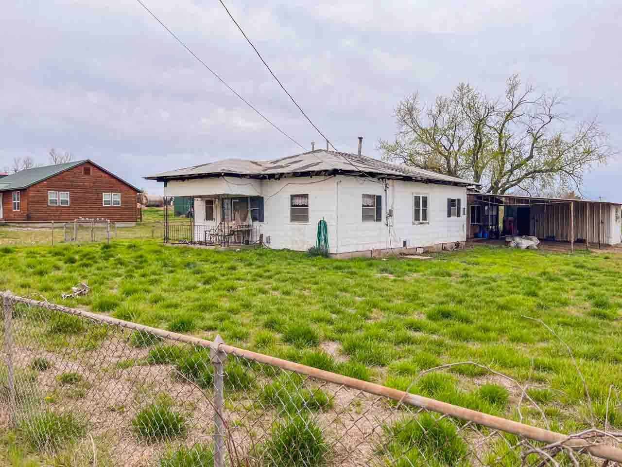 Property Photo:  2922 N Kings Highway  OK 74023 