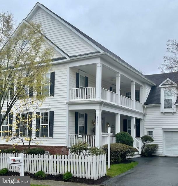 Property Photo: 20391 Tilberg Street VA 20147