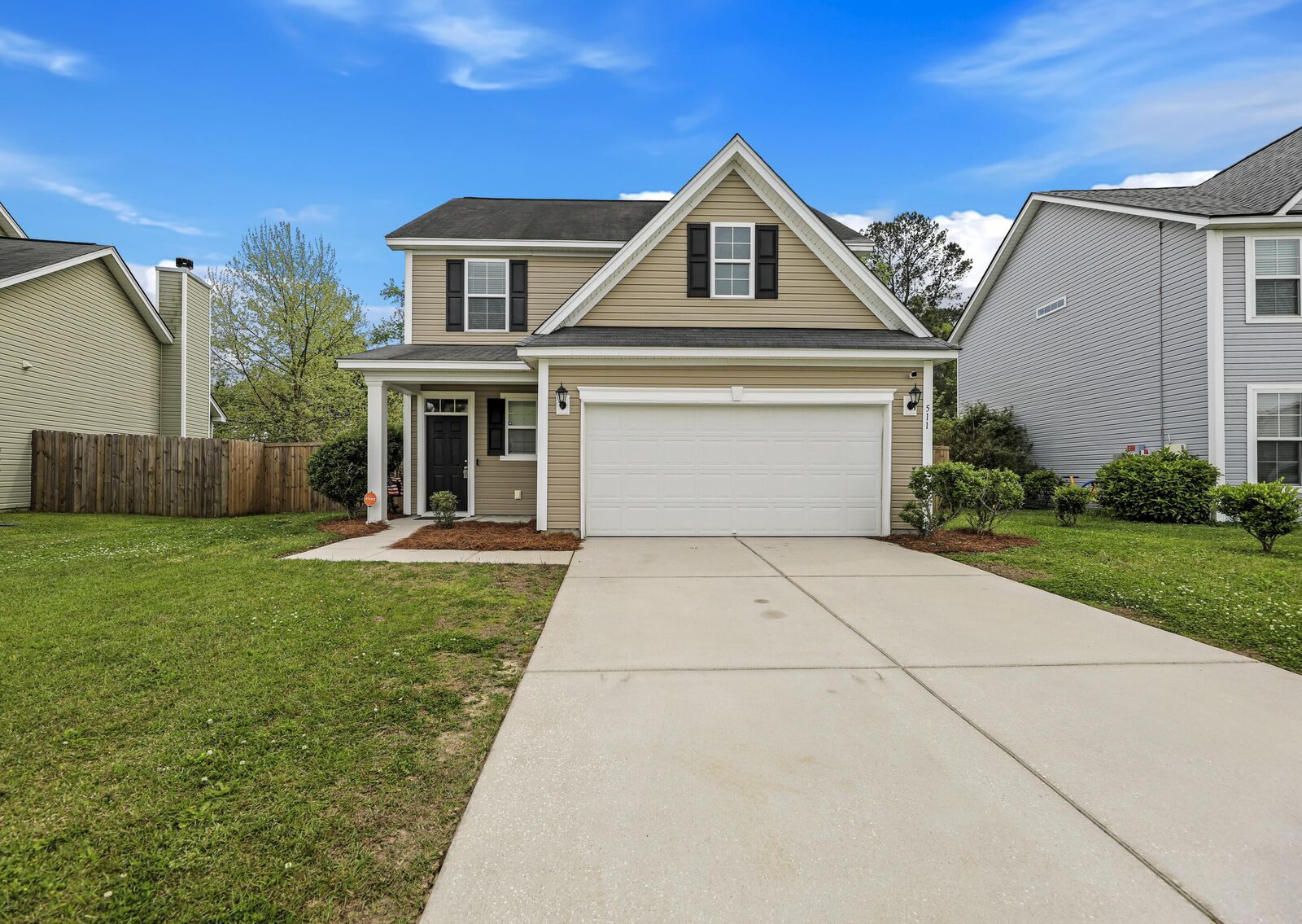 Property Photo:  511 Pleasant Side Drive  SC 29461 