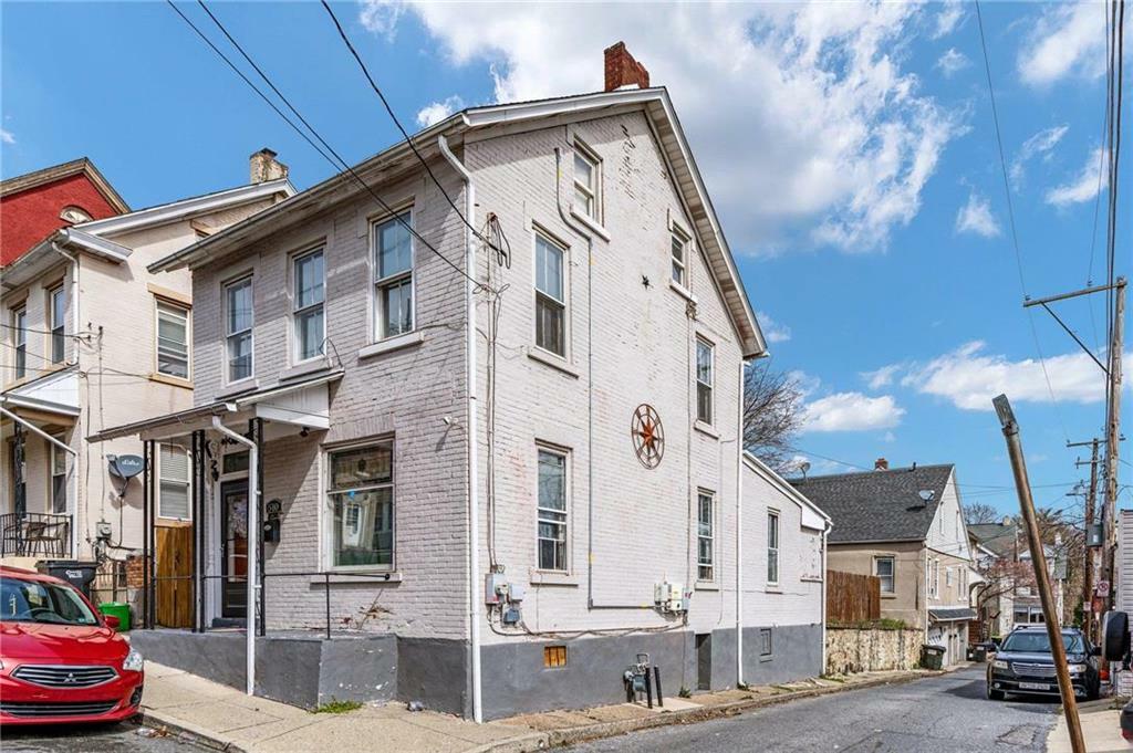 Property Photo:  510 Seminole Street  PA 18015 