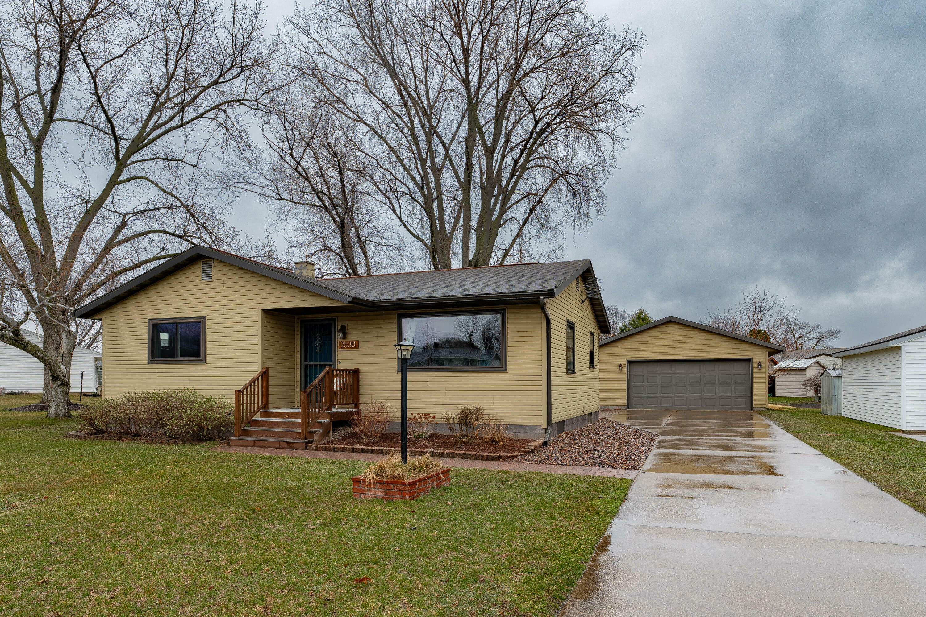 2530 Western Ave  Campbell WI 54603 photo