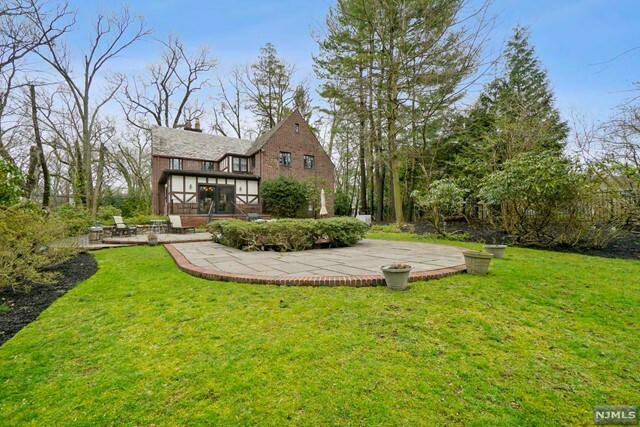 Property Photo:  36 Forest Road  NJ 07670 