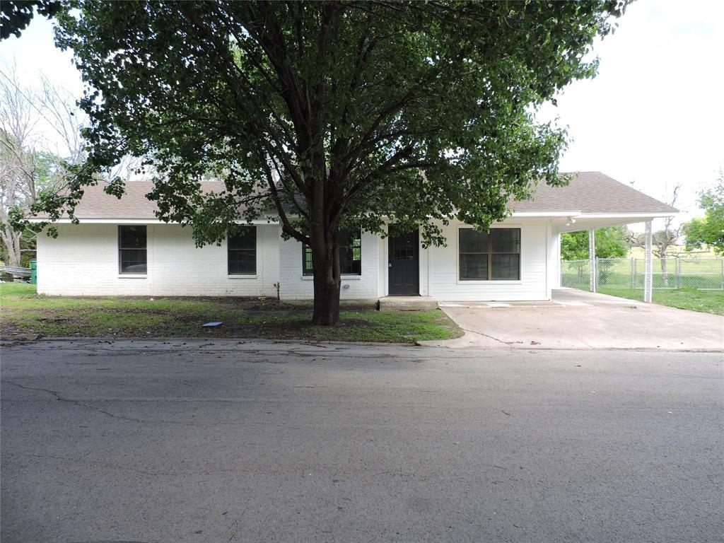 Property Photo:  509 S Pearl Street  TX 75143 