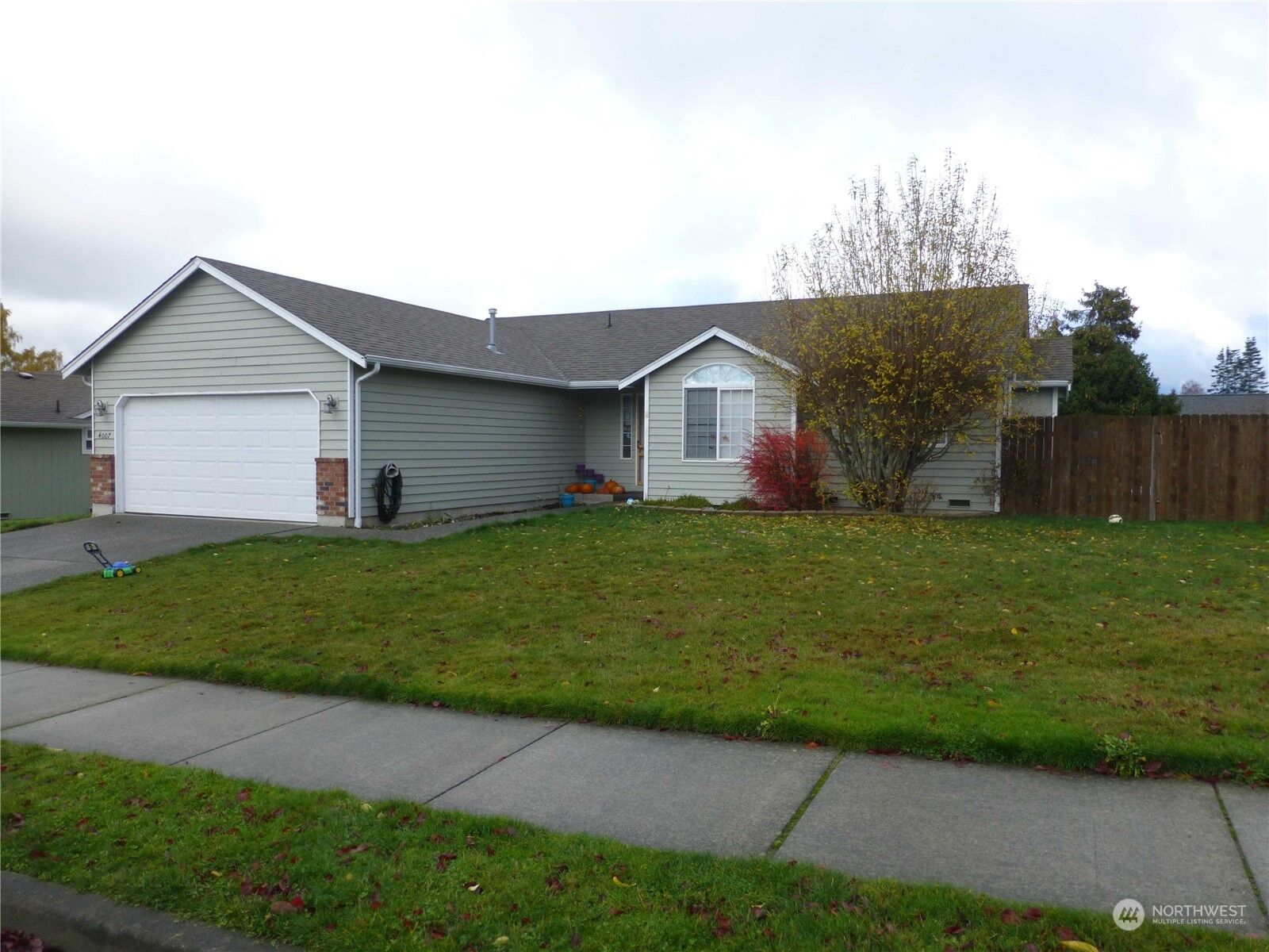 Property Photo:  4007 I Avenue  WA 98221 