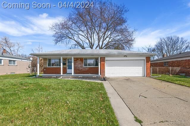 Property Photo:  34840 Tyler Drive  MI 48310 