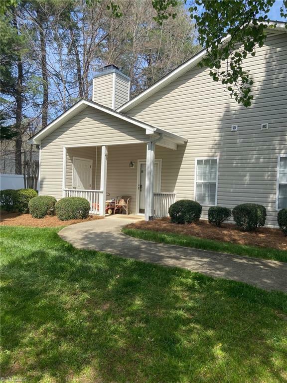 Property Photo:  208 River Oaks Court  NC 27012 