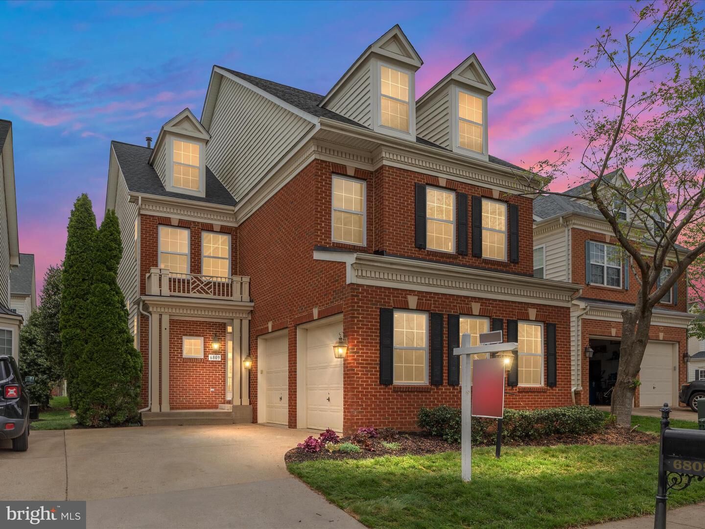 Property Photo: 6809 Coach Way VA 20169