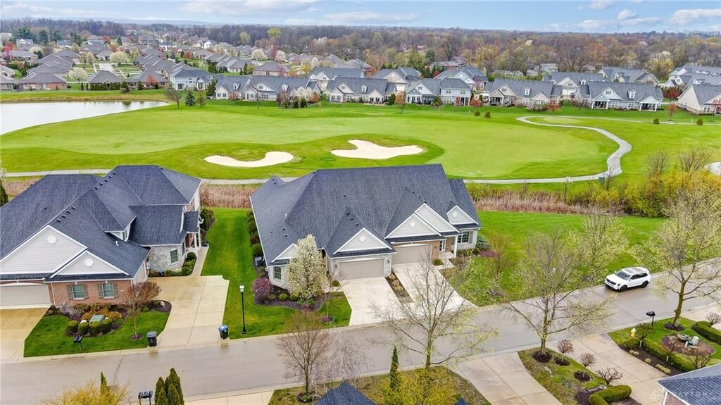 Property Photo: 625 Legendary Way OH 45458