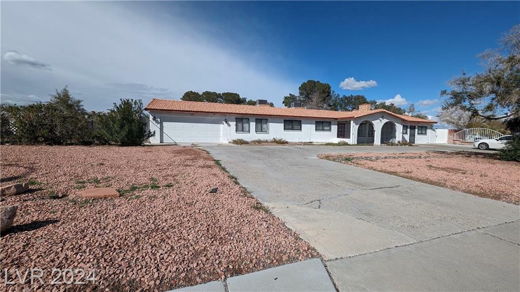 Property Photo:  2822 East Russell Road  NV 89120 