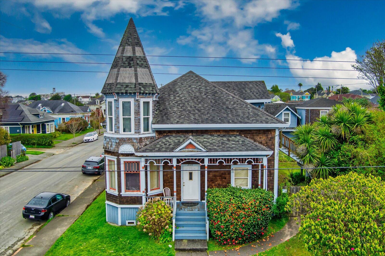Property Photo:  2105 A Street  CA 95501 