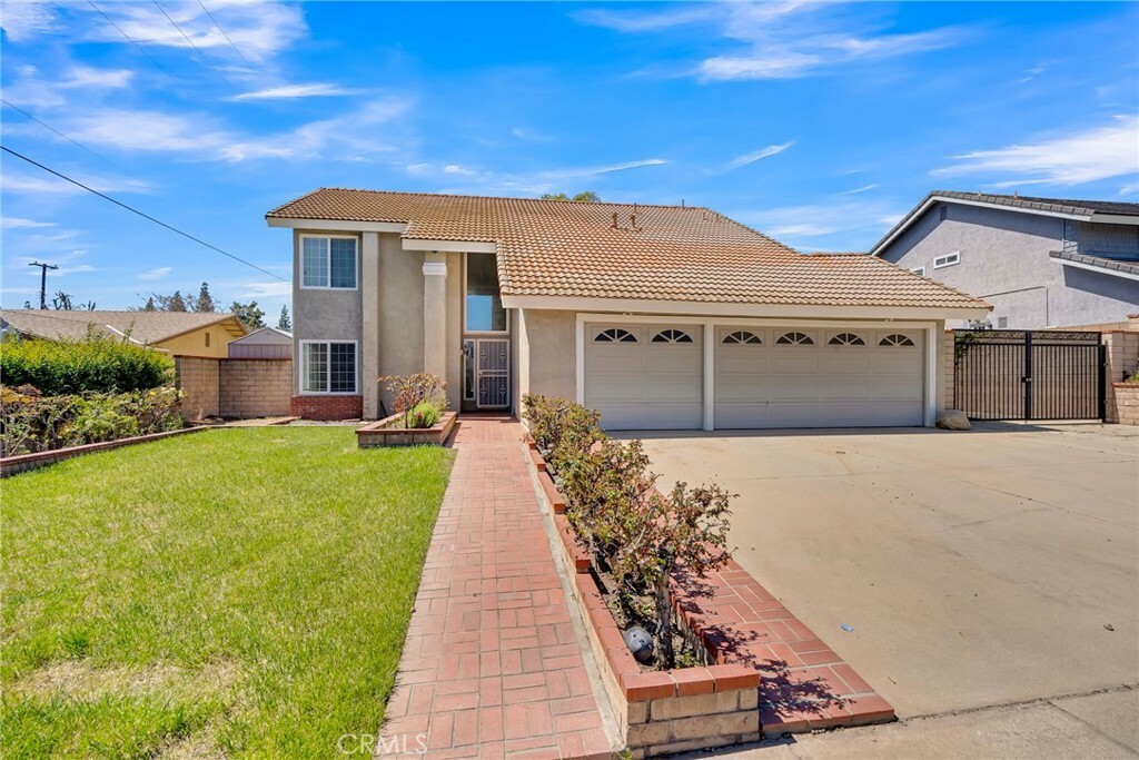 Property Photo:  1753 N Kelly Avenue  CA 91784 