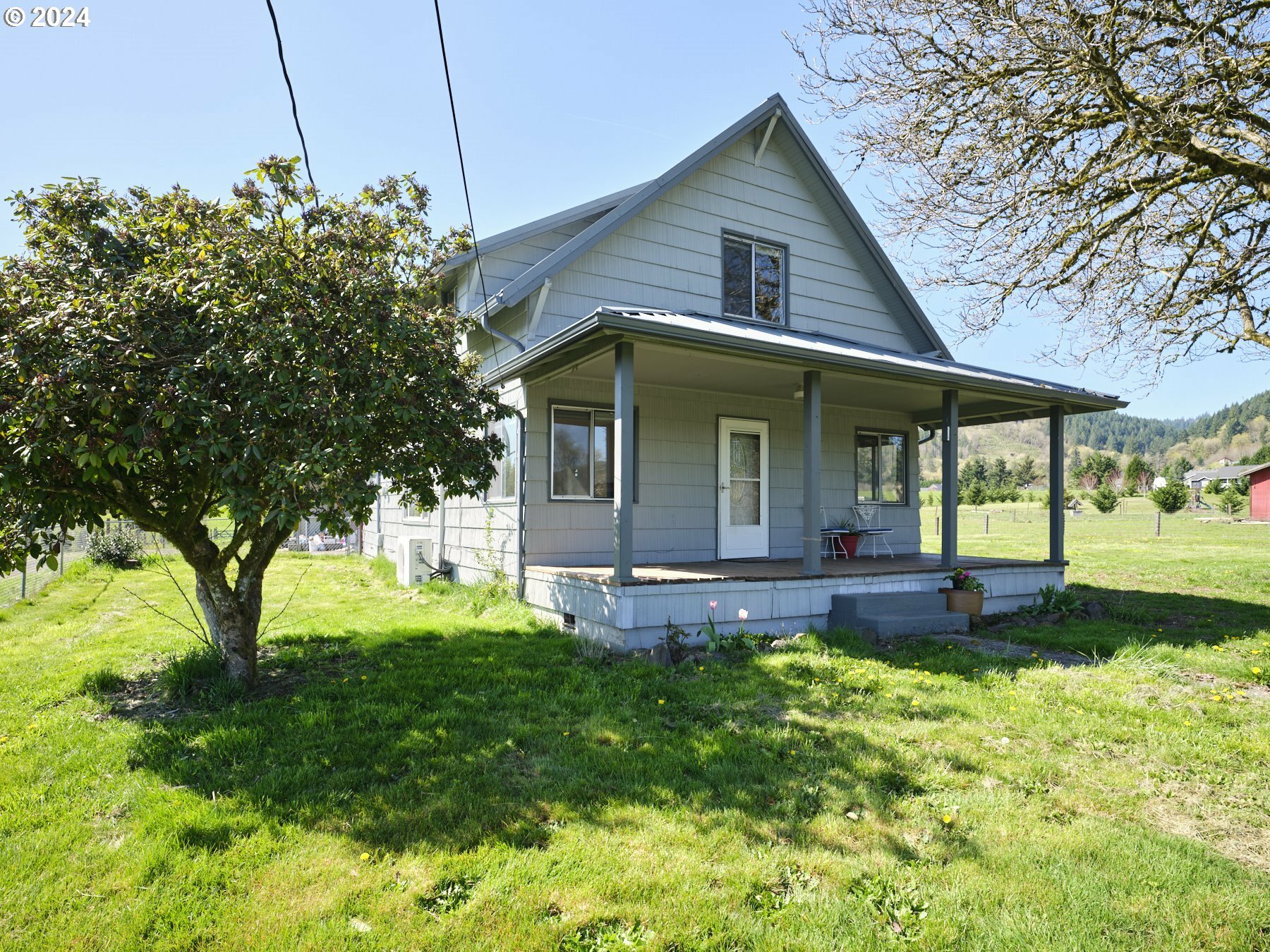 Property Photo:  231 Hansen Rd  WA 98674 