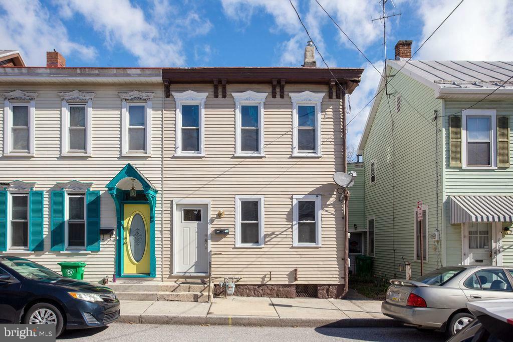 Property Photo:  135 E Penn Street  PA 17013 