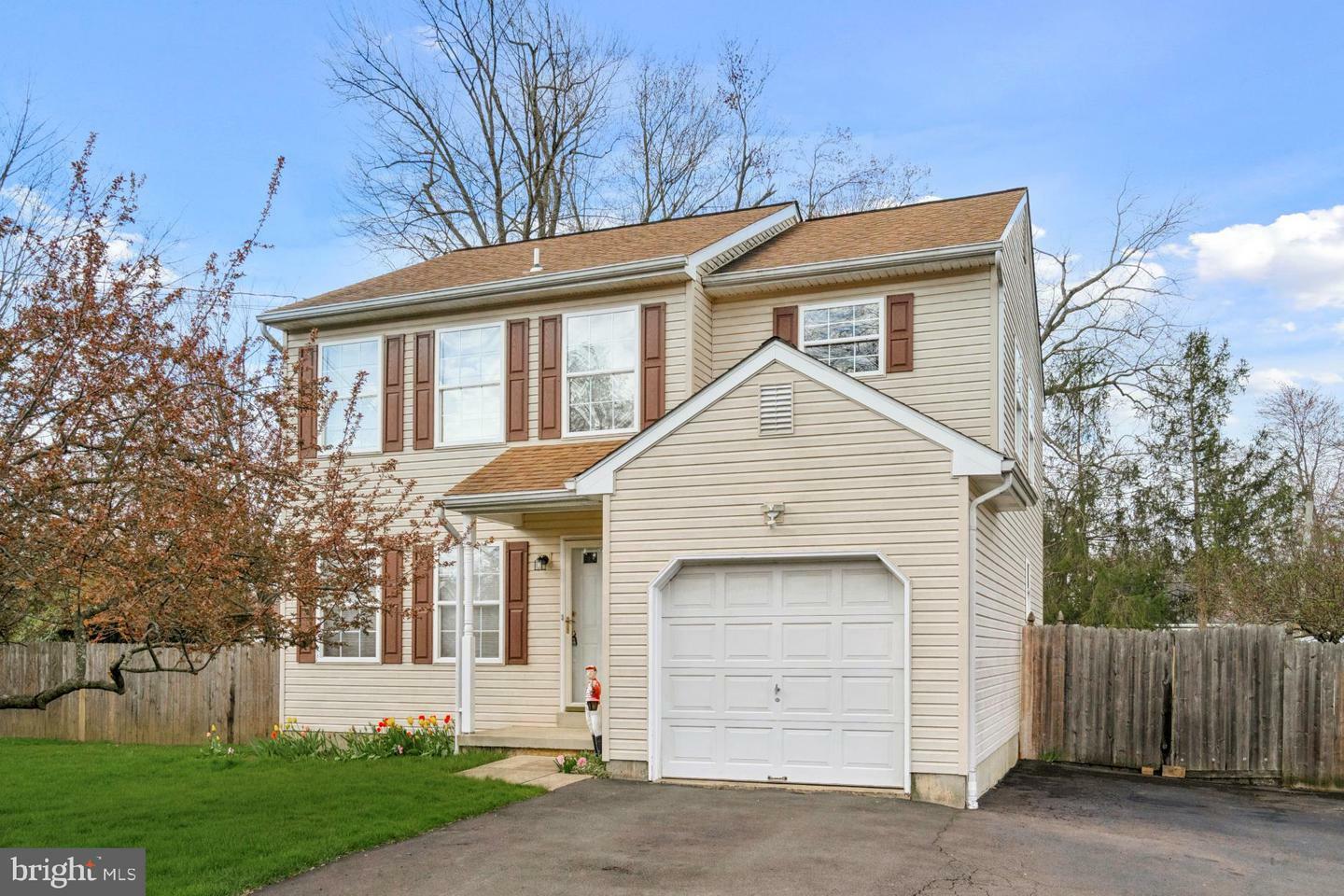 Property Photo:  514 Madison Avenue  PA 19047 