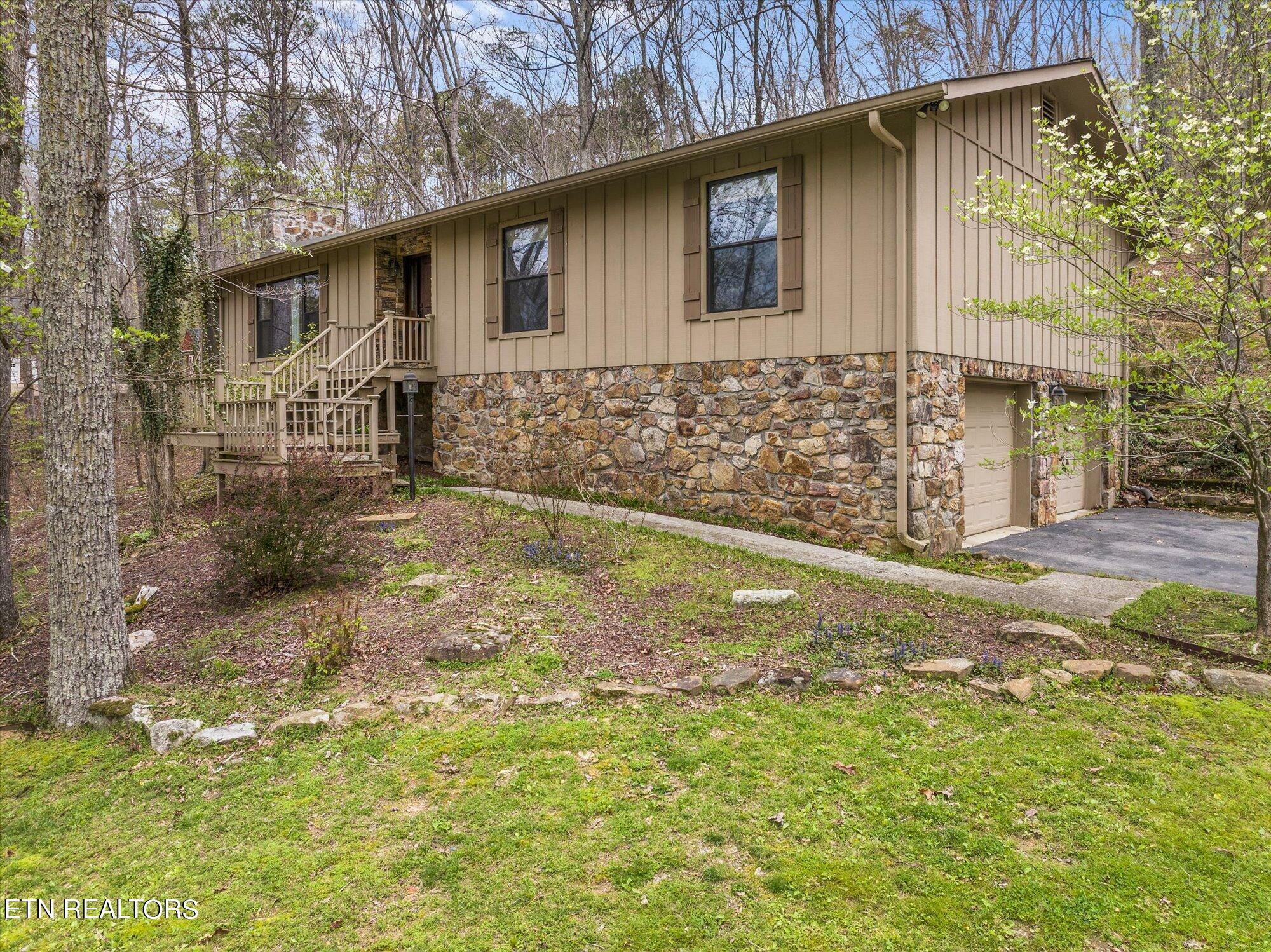 Property Photo:  7100 White Oak Valley Rd  TN 37353 