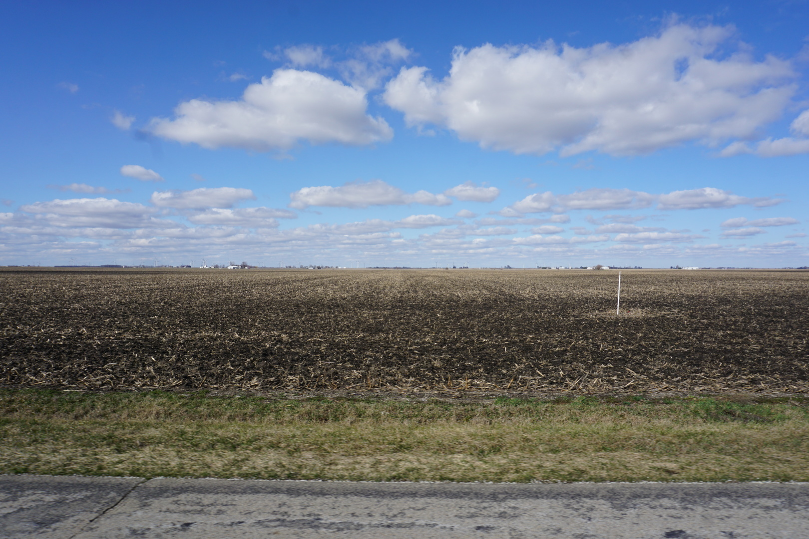 Property Photo:  750 E 2950 North Road N  IL 60927 