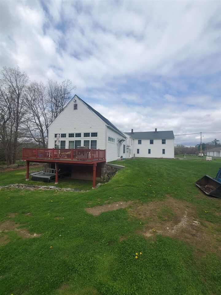 Property Photo:  956 Abc Bridge Street  NH 03076 