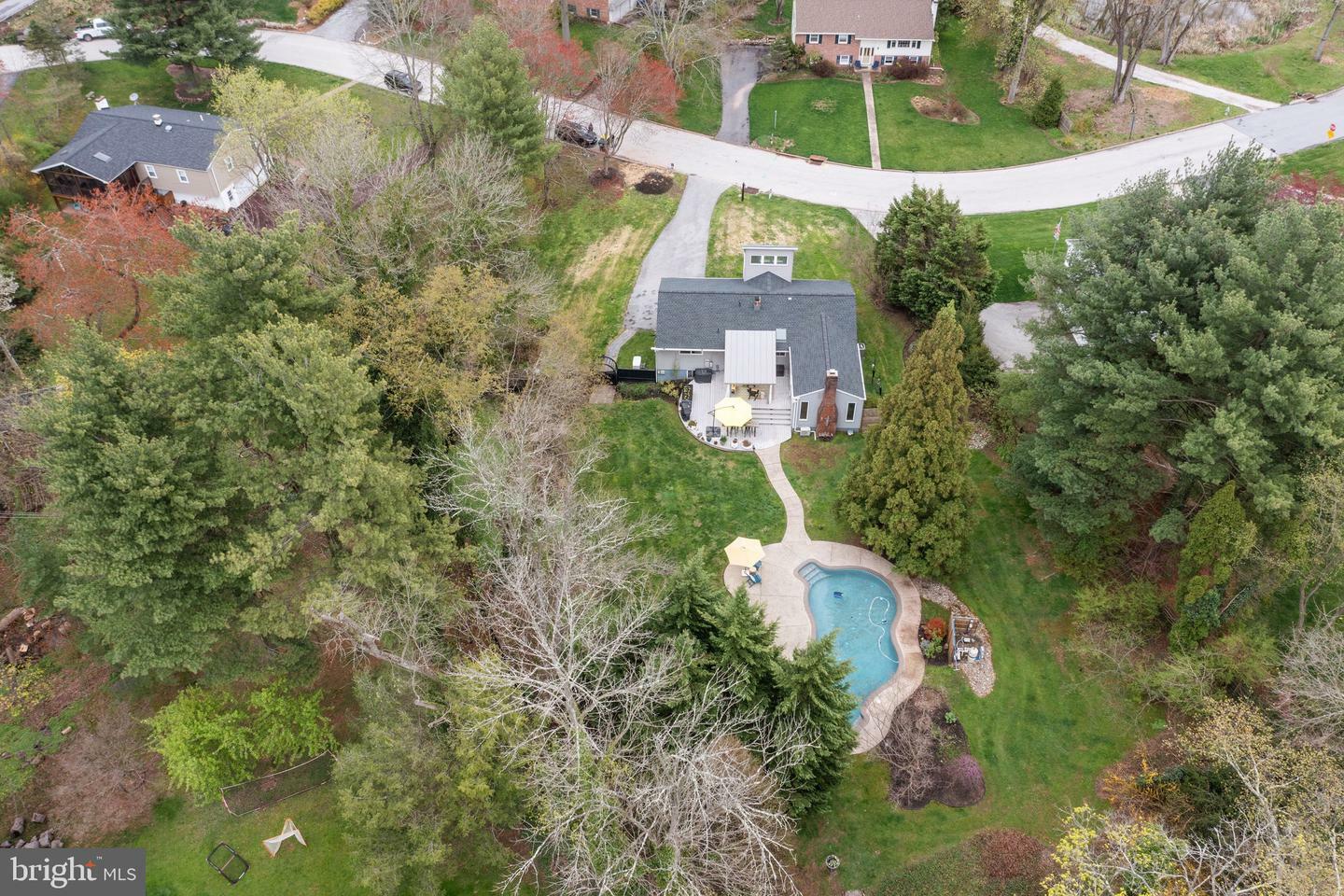 Property Photo:  92 S Forge Manor Drive  PA 19460 