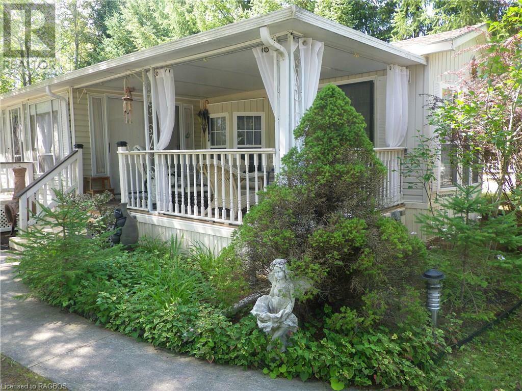 Photo de la propriété:  46 McArthur Lane  ON N2Z 2X5 