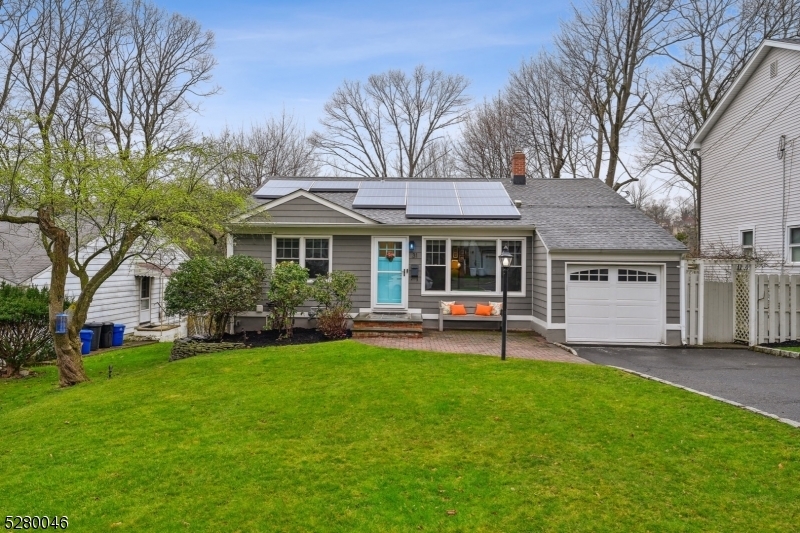 Property Photo: 31 Ridgedale Ave NJ 07901