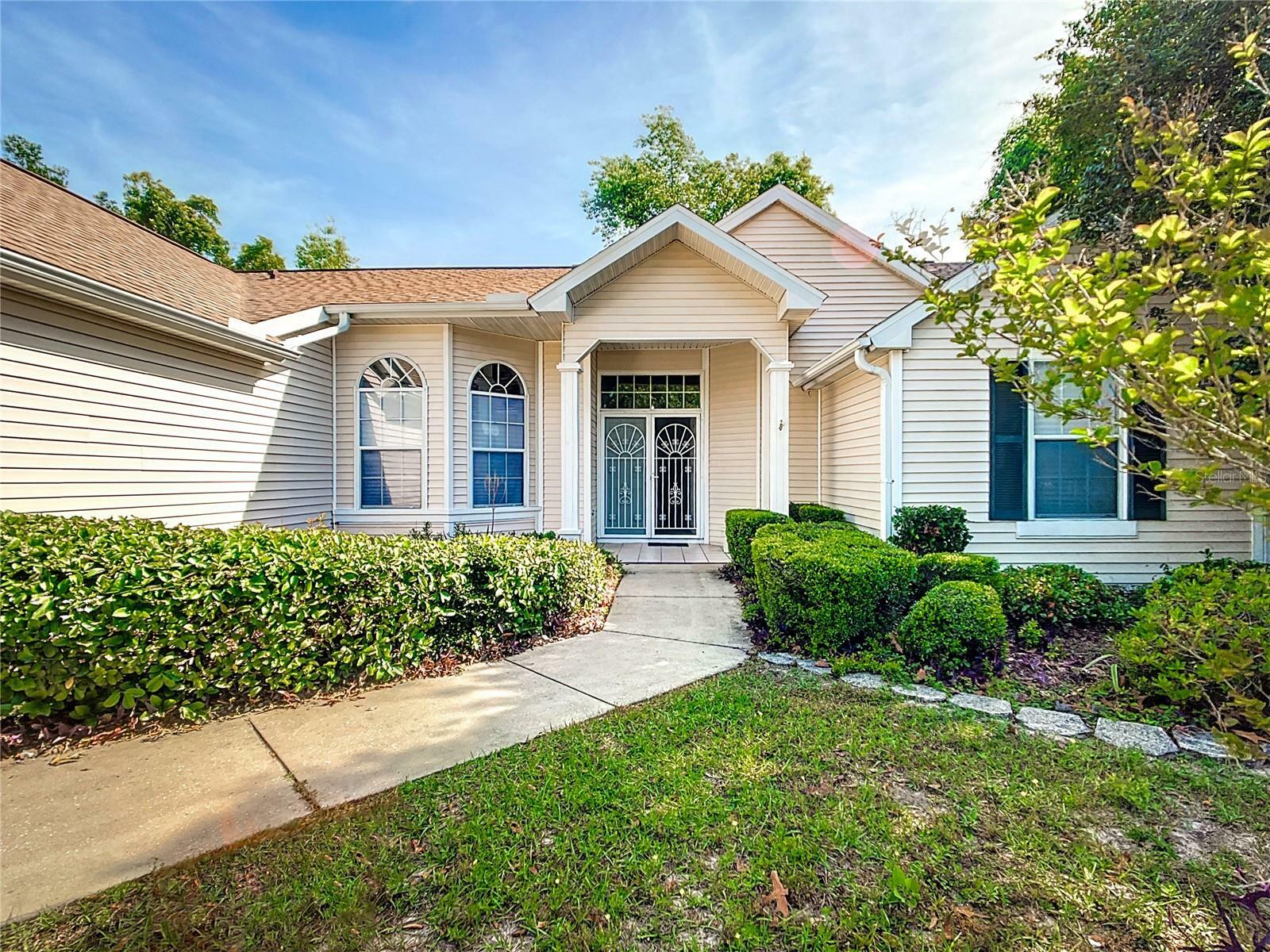 Property Photo: 11336 SW 78th Circle FL 34476