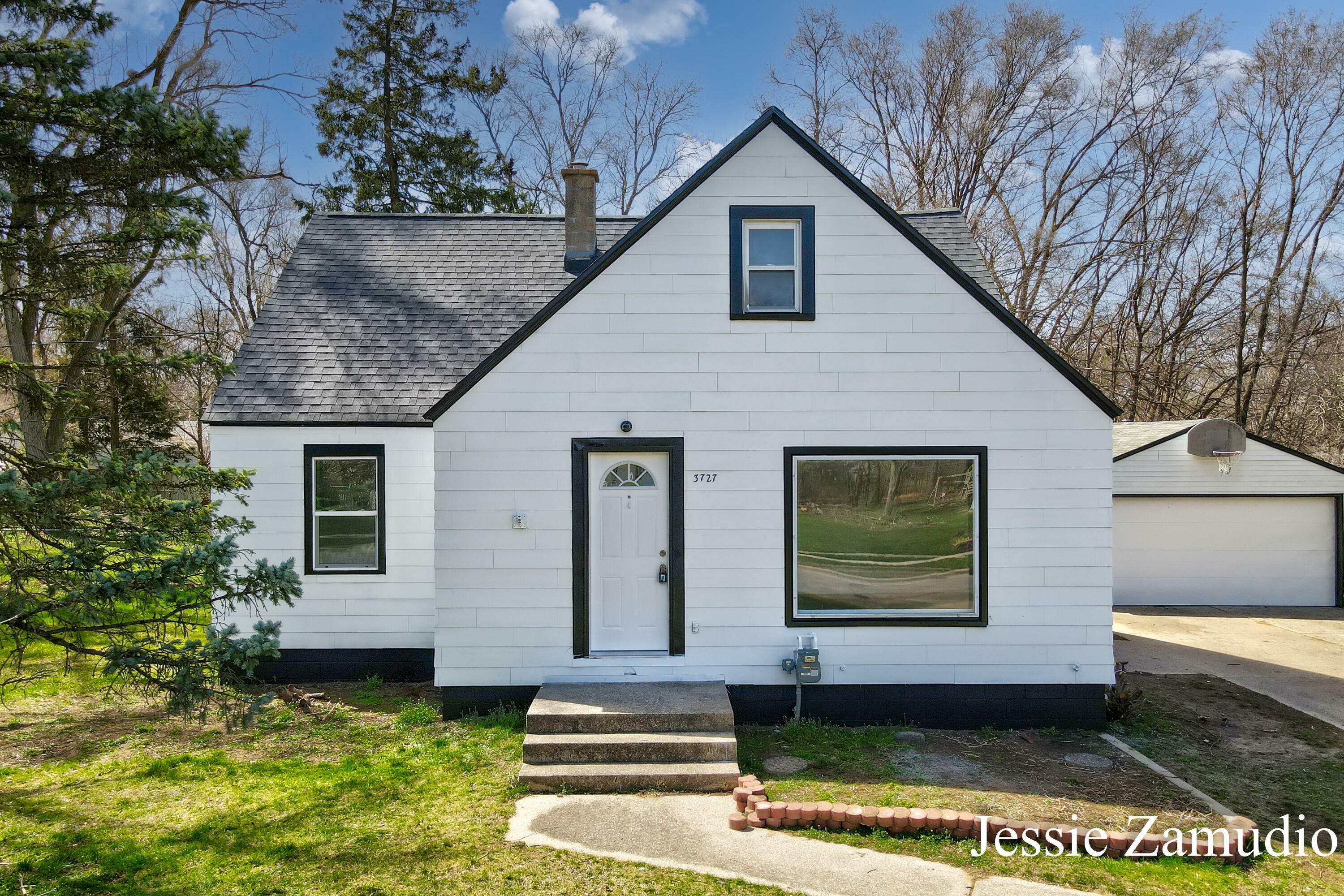 Property Photo:  3727 Boone Avenue SW  MI 49519 