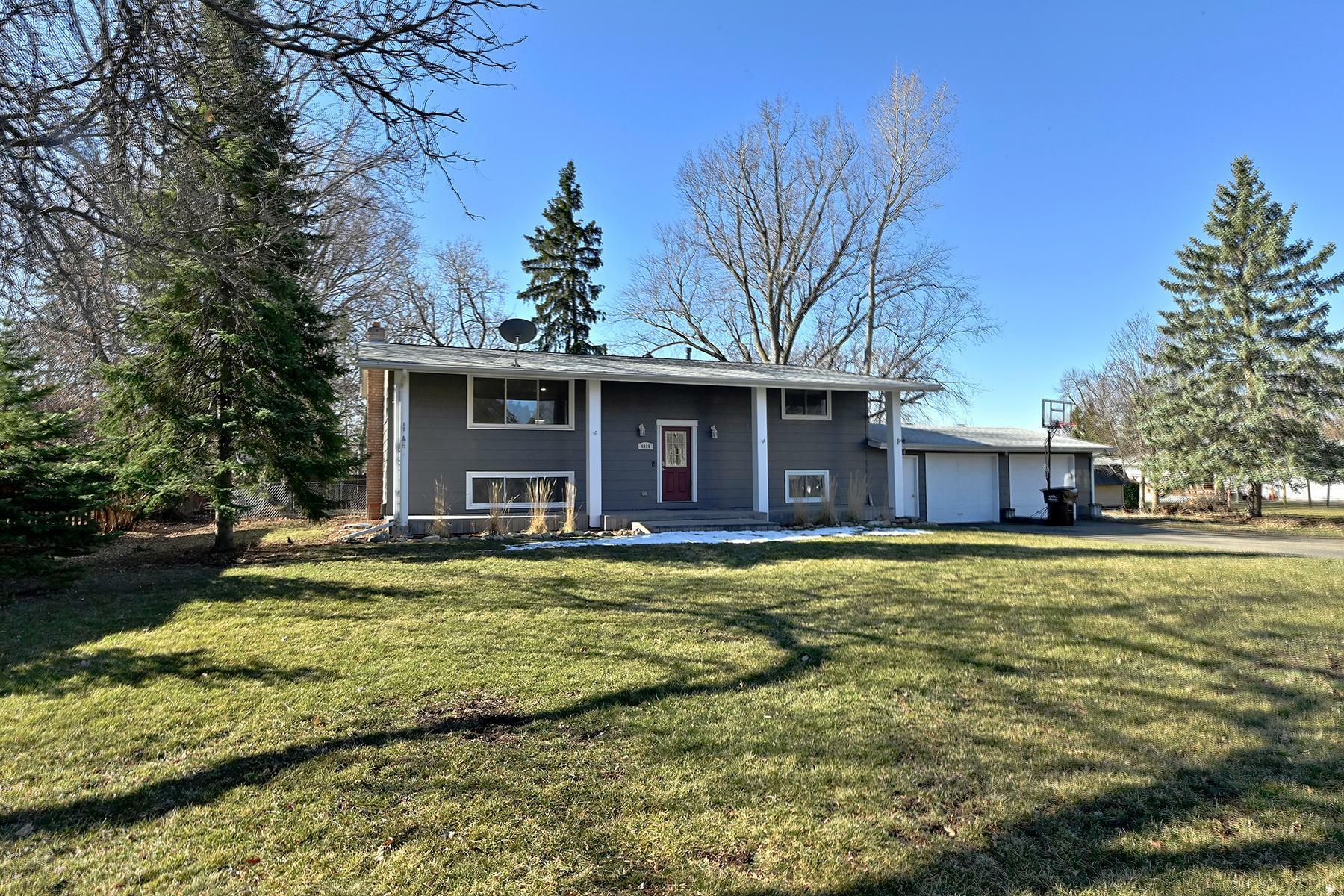 Property Photo:  4919 Independence Street  MN 55359 