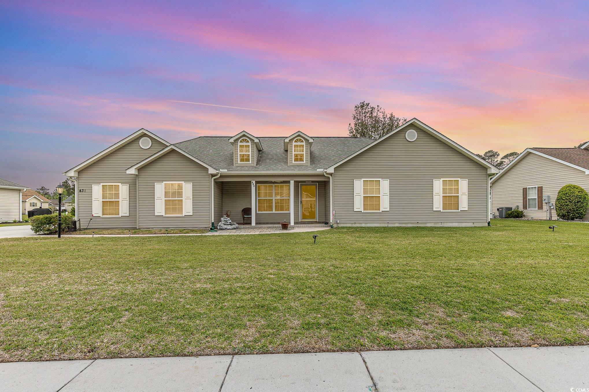 Property Photo: 431 Oak Crest Circle SC 29568