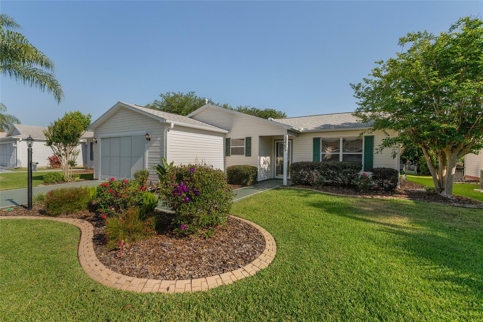 Property Photo:  3465 Auburndale Avenue  FL 32162 