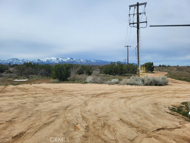 Property Photo:  0 Caliente Road  CA 92344 