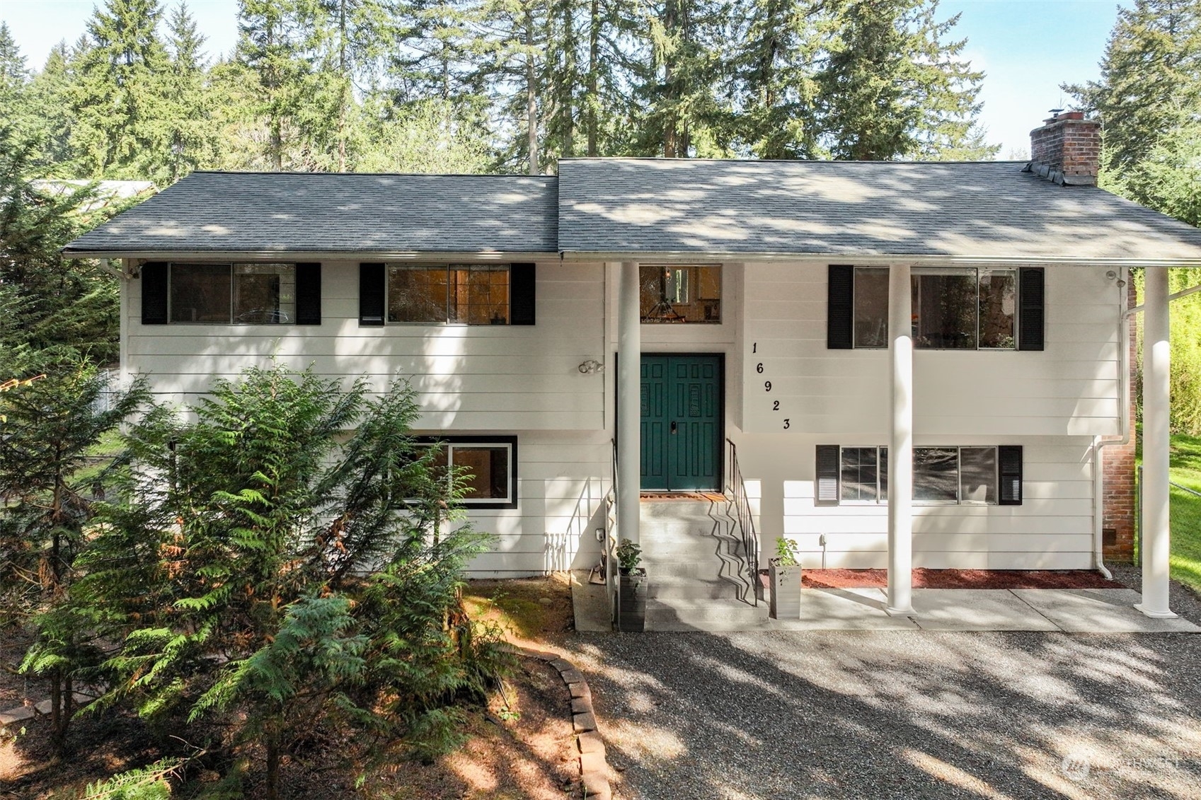 Property Photo:  16923 43rd Street Ct E  WA 98391 