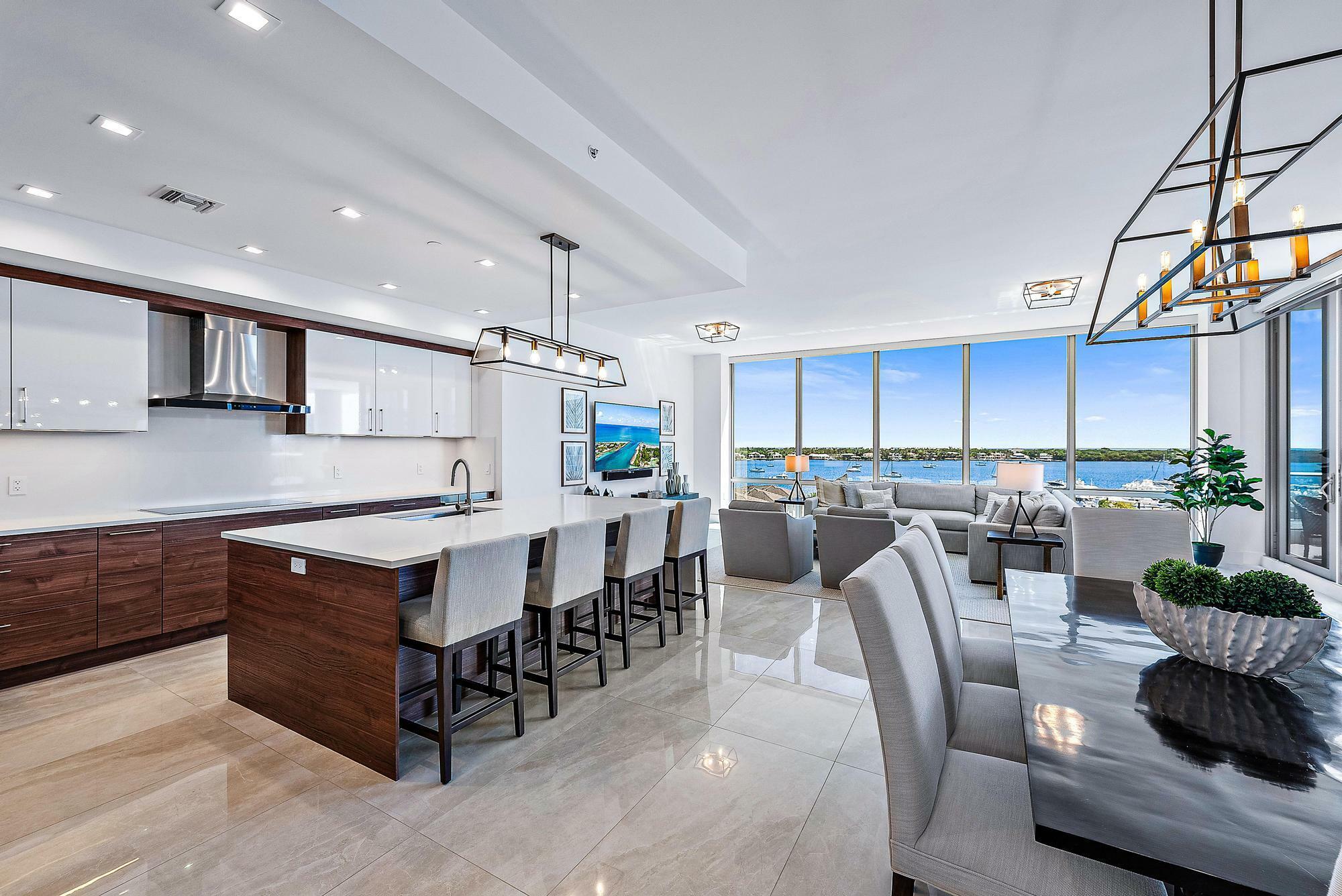 Property Photo: 3 Water Club Way 702 FL 33408