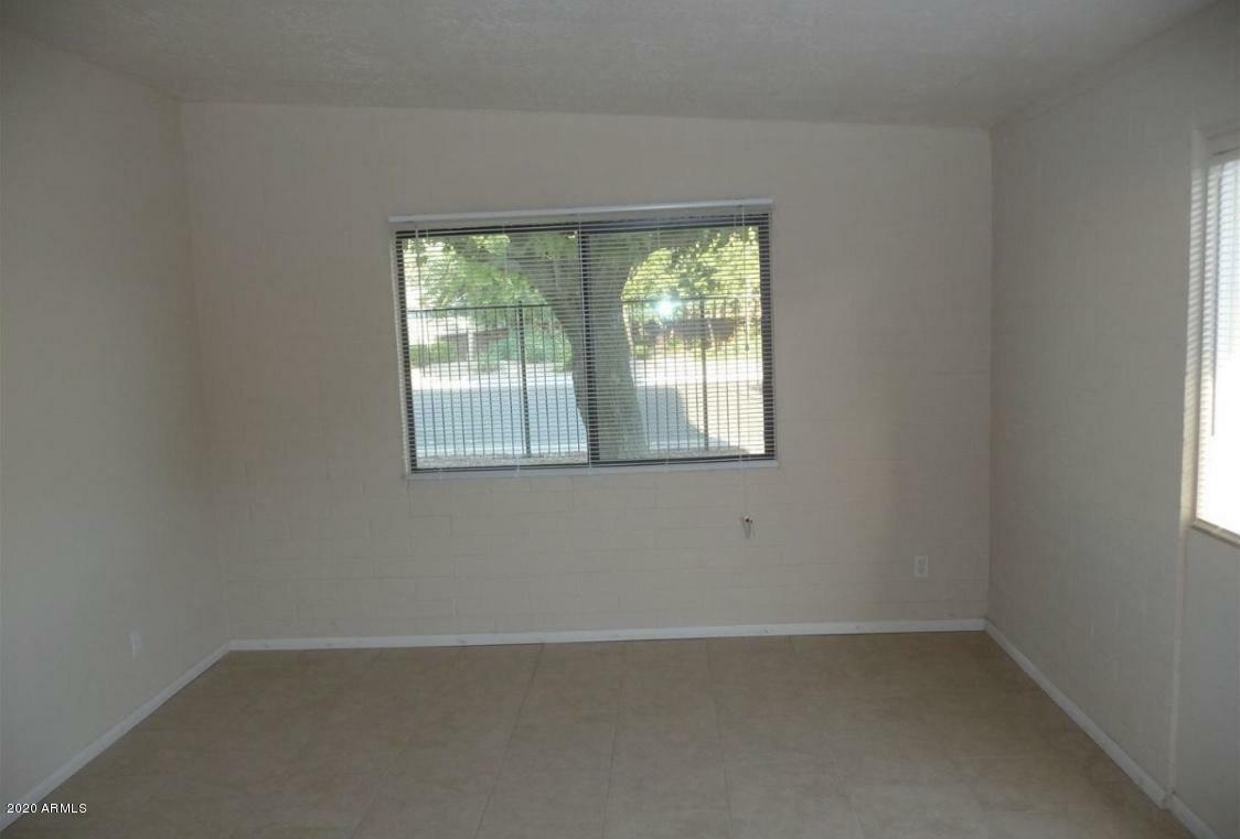 Property Photo:  7106 N 68th Avenue  AZ 85303 