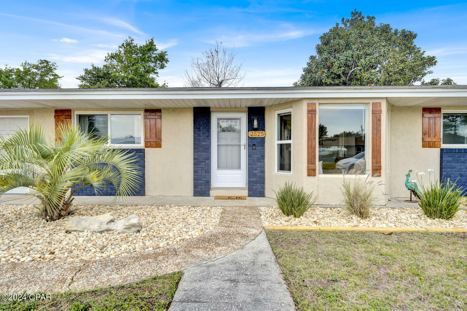 Property Photo:  2525 Celia Avenue  FL 32408 