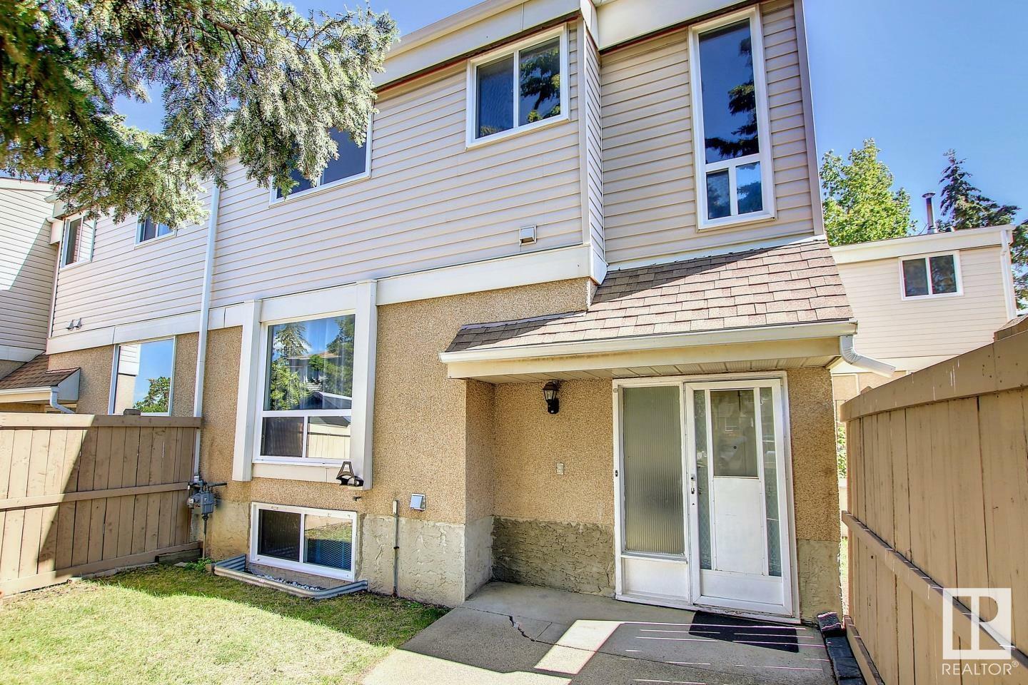 Property Photo:  810 Erin Place NW  AB T5T 1M6 