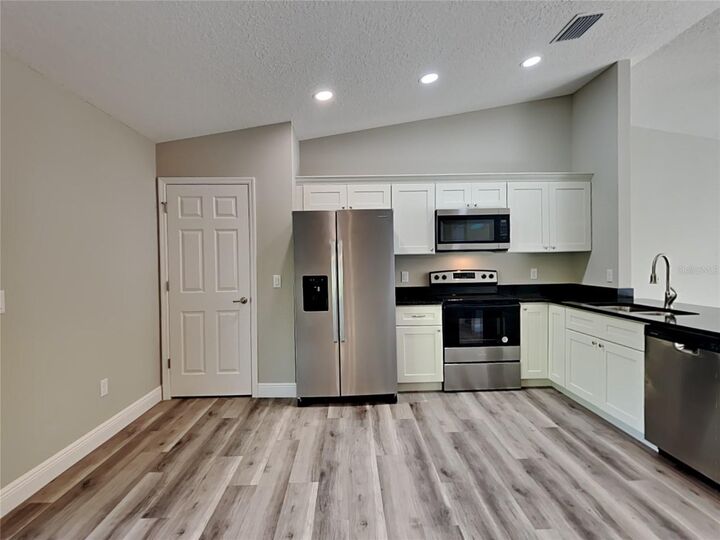 Property Photo:  2553 W Bravura Drive  FL 34433 