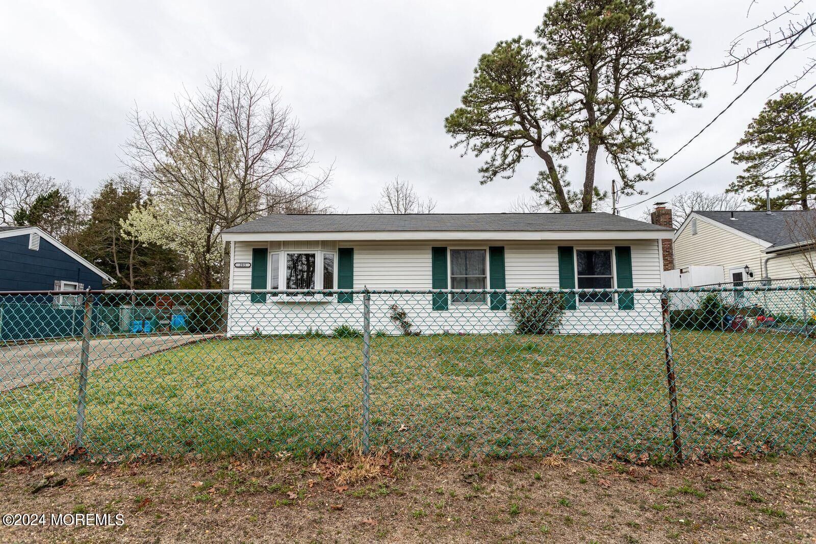 Property Photo:  205 5th Street  NJ 08005 