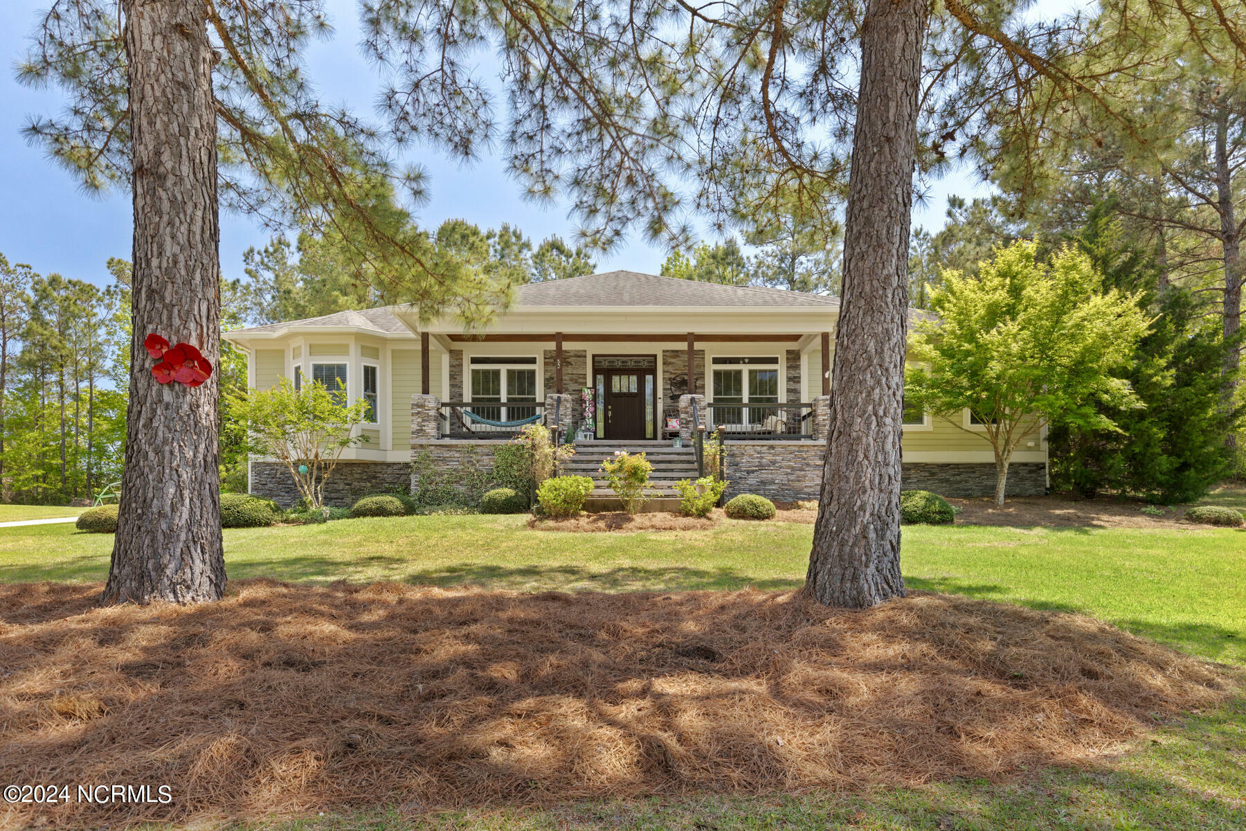 Property Photo: 82 Tradewinds Drive NC 28443