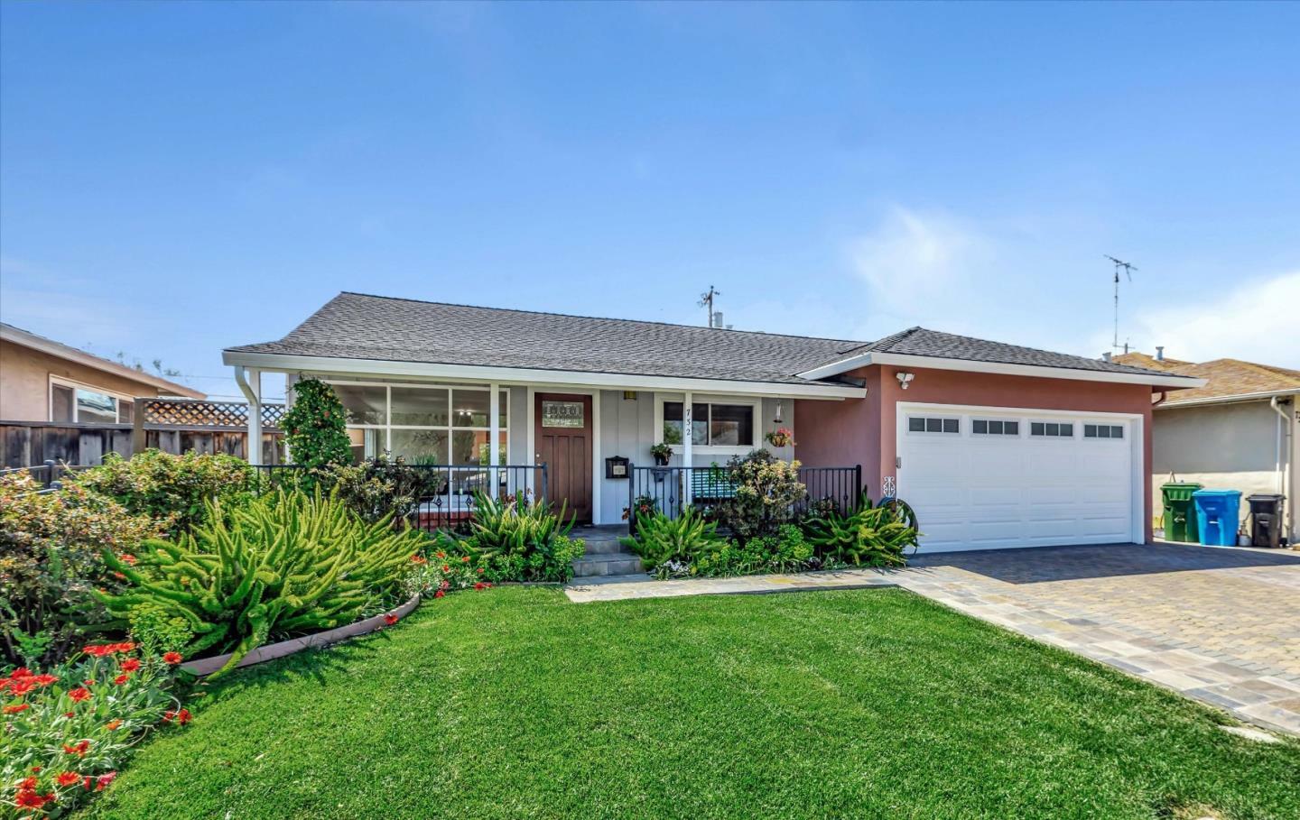 Property Photo:  732 Rogers Court  CA 95051 