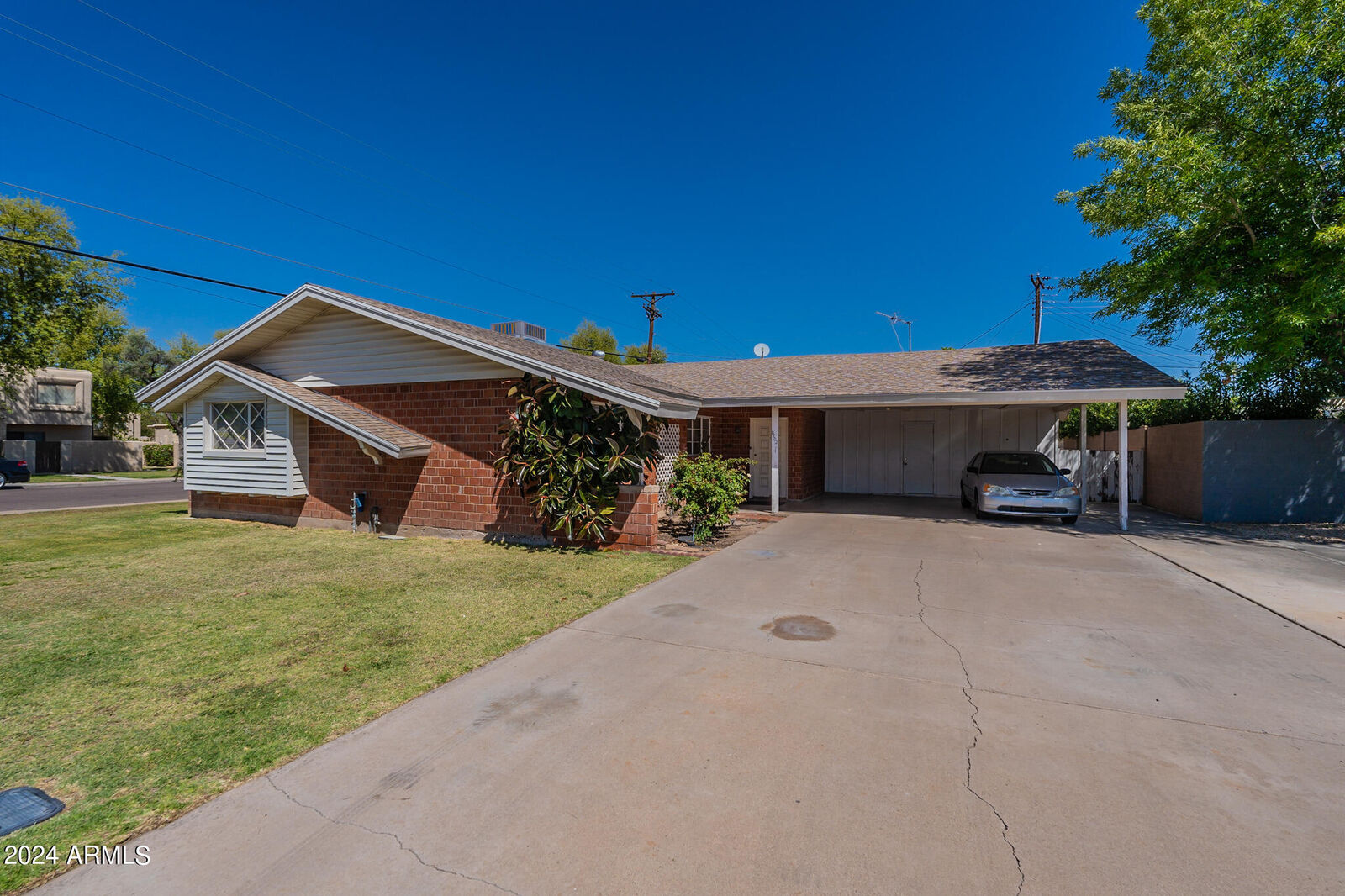 Property Photo: 8202 E Mackenzie Drive AZ 85251