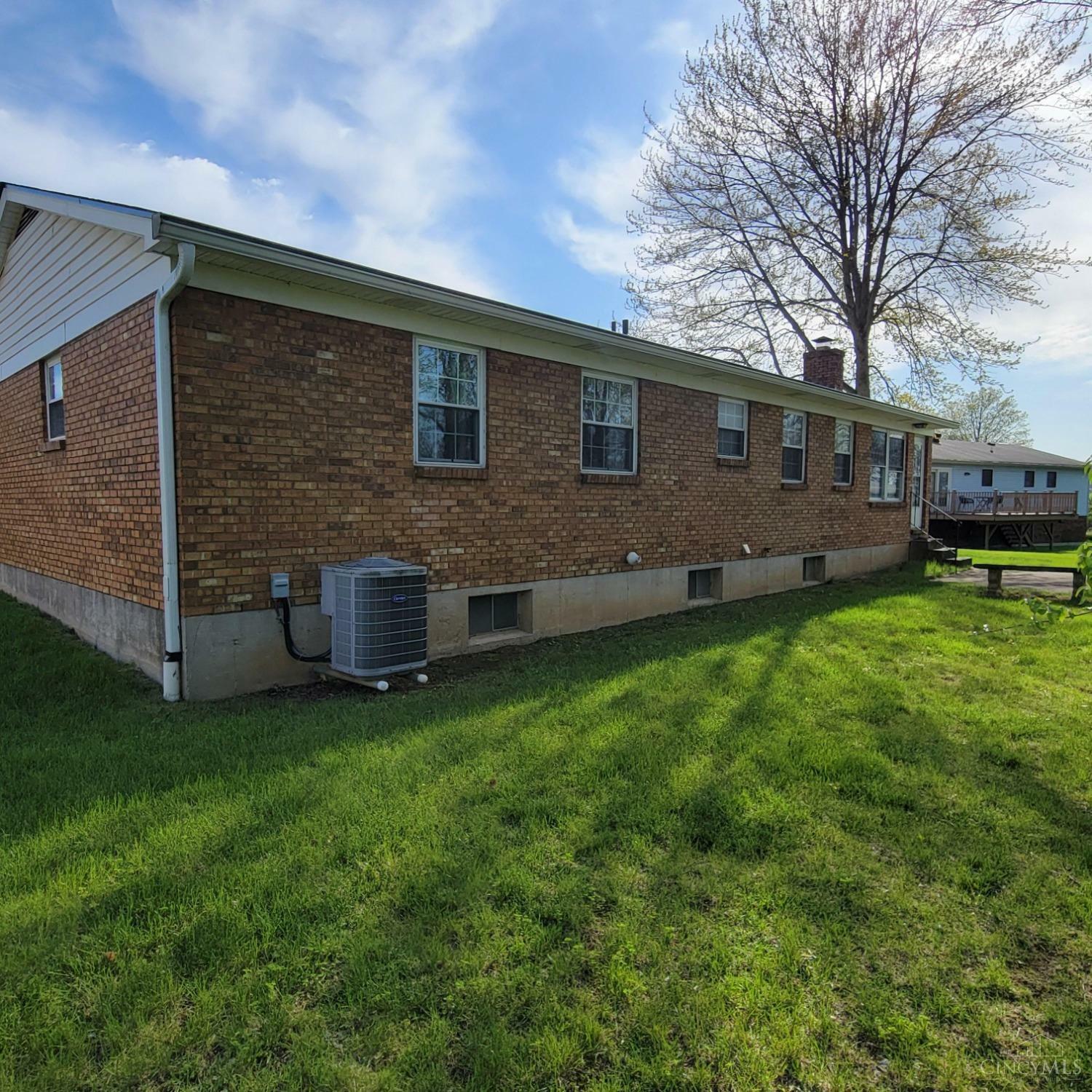 Property Photo:  3288 Braewood Drive  OH 45241 