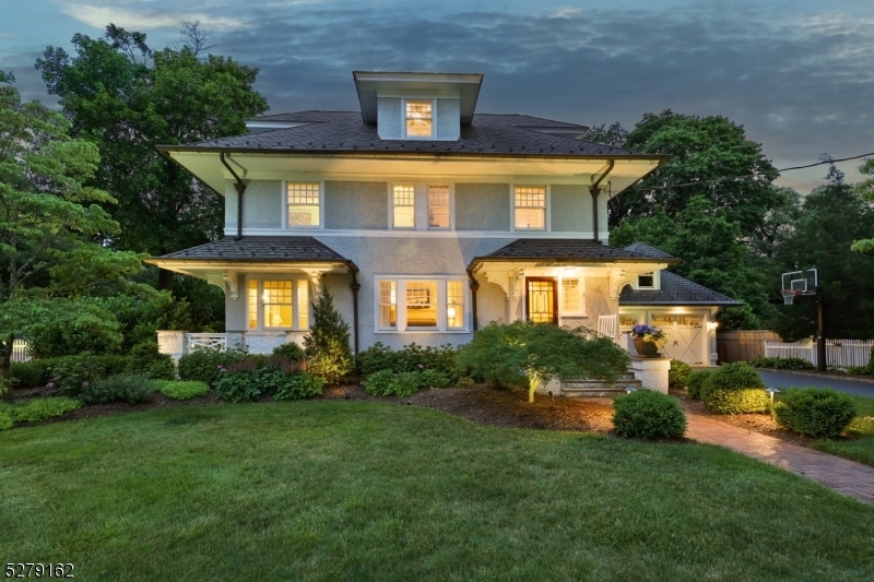 Property Photo: 5 Hillcrest Rd NJ 07940