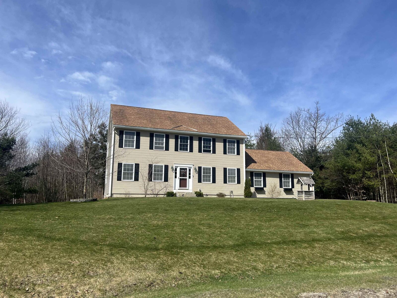 Property Photo:  61 Eastman Way  NH 03281 