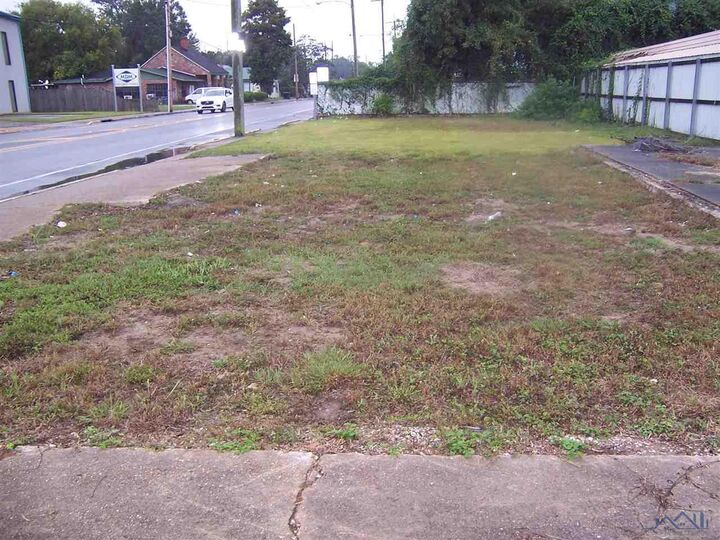 1008 Lafayette St  Houma LA 70360 photo